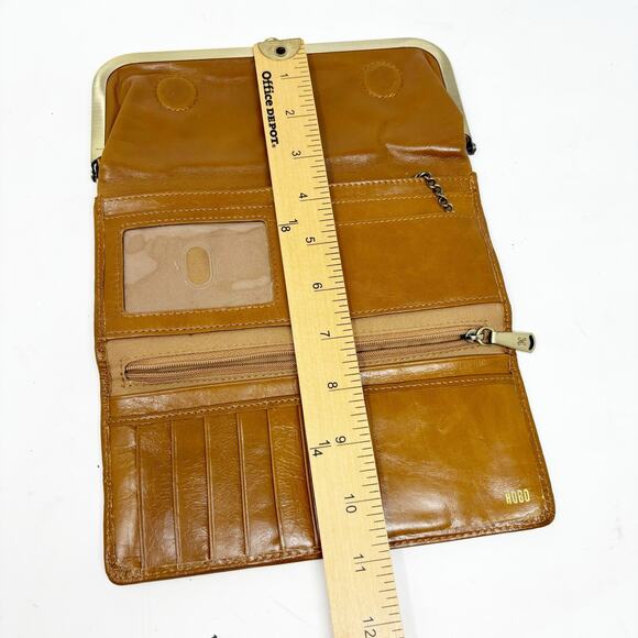 Hobo Brown Leather Tri-Fold Wallet Zipper Card Slots Attached Mirror - Picture 10 of 12